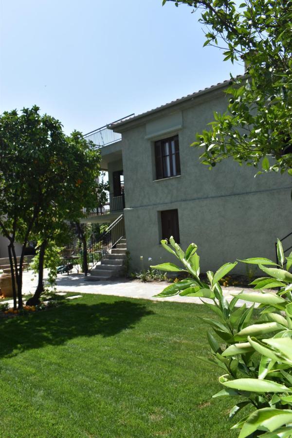 Betty'S Garden House Villa Néa Ankhíalos Exterior foto