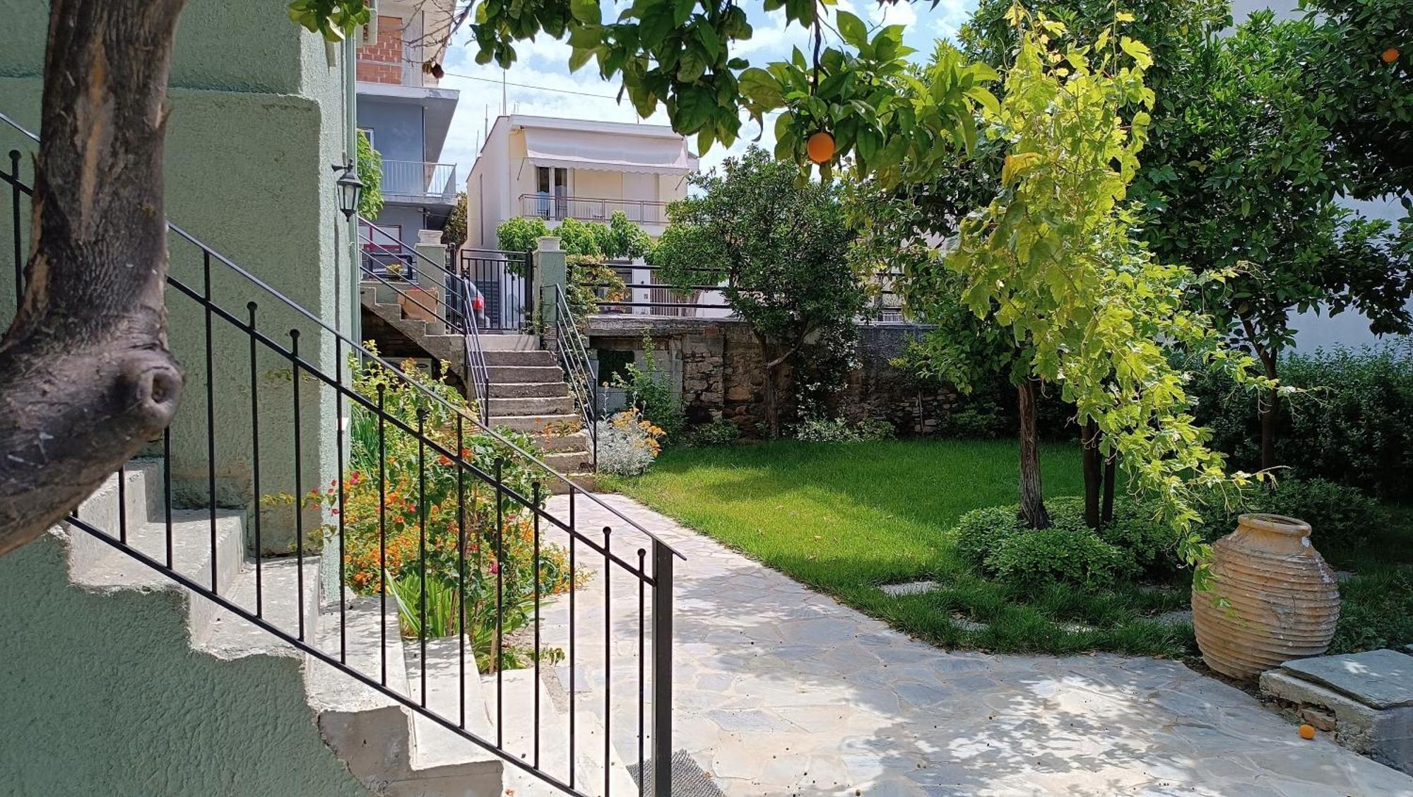 Betty'S Garden House Villa Néa Ankhíalos Exterior foto